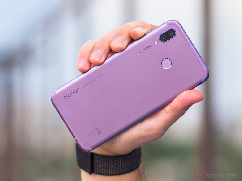 Honor Play hands-on photo 5