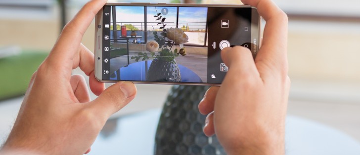 Huawei Mate 10 Pro hands-on photo 2