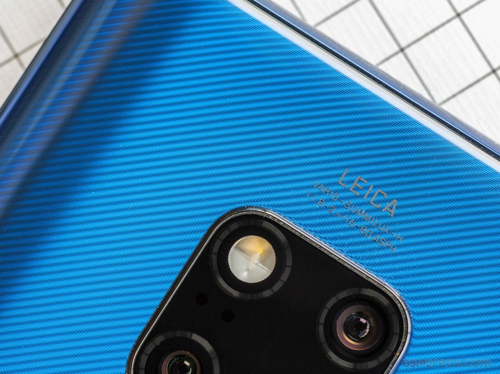 Huawei Mate 20 Pro hands-on photo 7