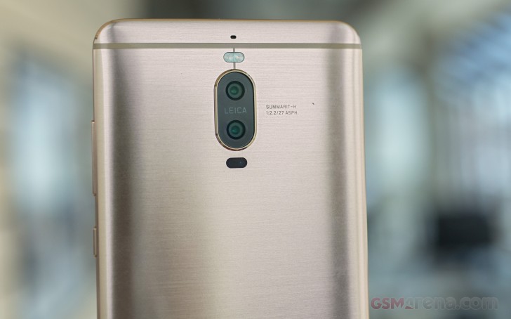 Huawei Mate 9 Pro hands-on photo 4