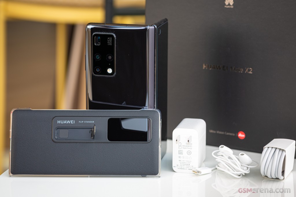 Huawei Mate X2 hands-on photo 7