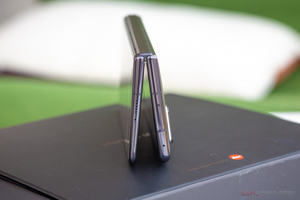 Huawei Mate X2 hands-on photo 9
