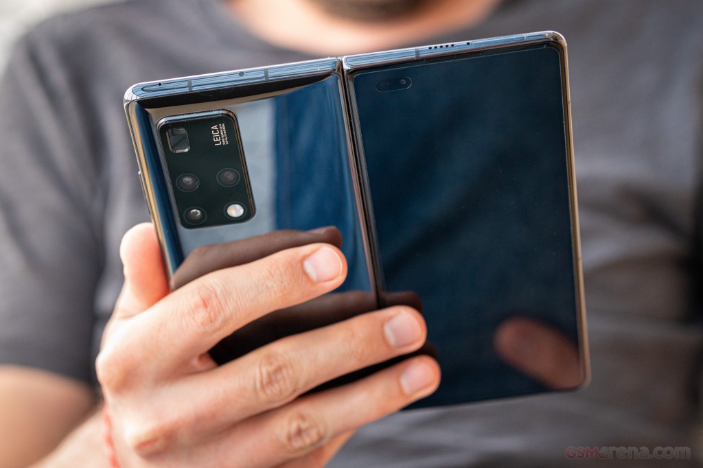 Huawei Mate X2 hands-on photo 21