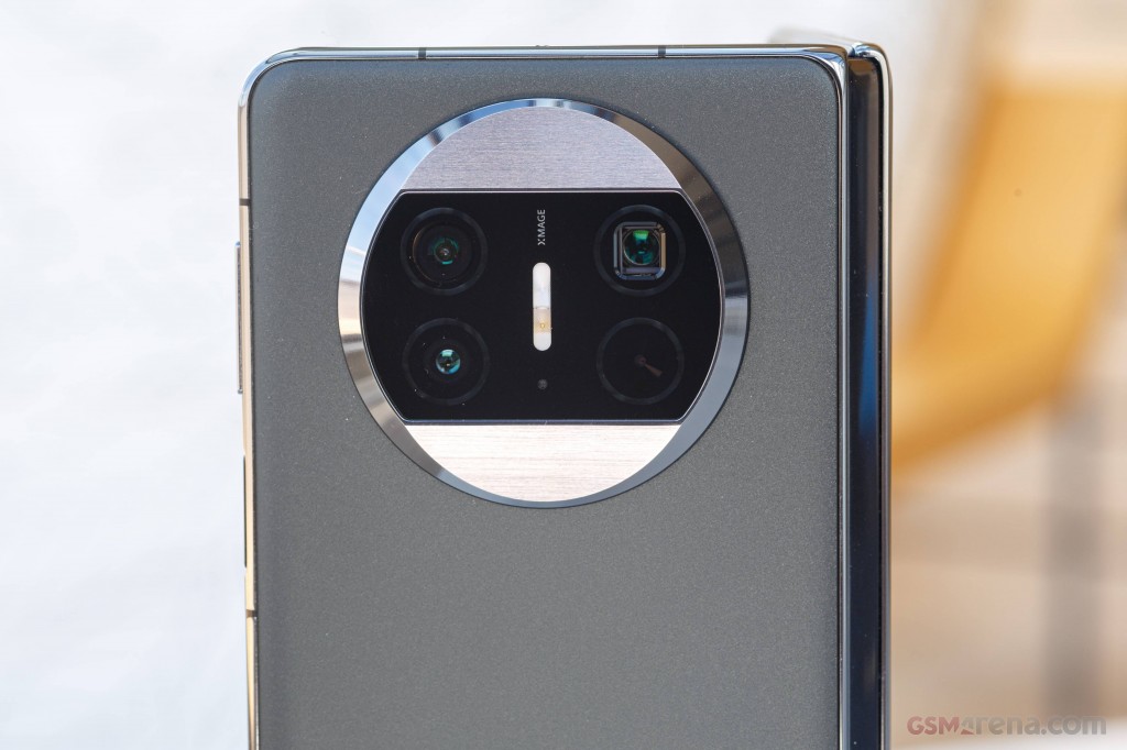 Huawei Mate X3 hands-on photo 5