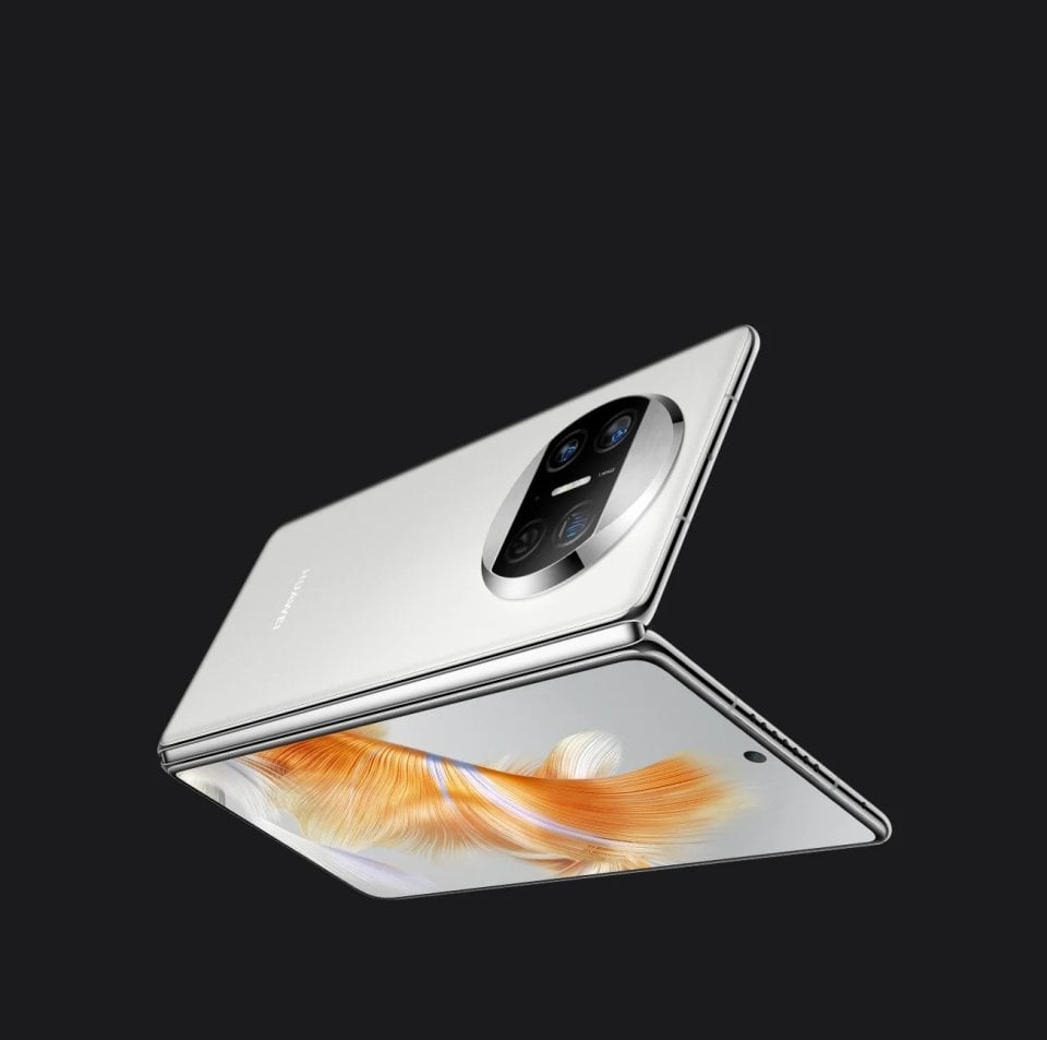 Huawei Mate X3 view 9