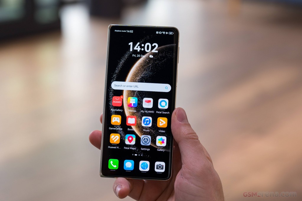 Huawei Mate X6 hands-on photo 23
