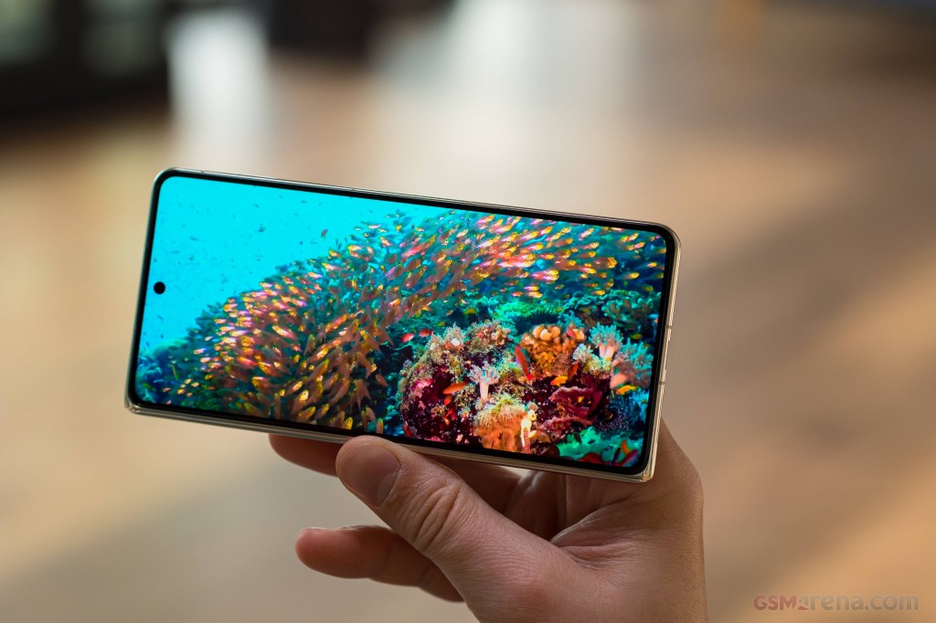 Huawei Mate X6 hands-on photo 48