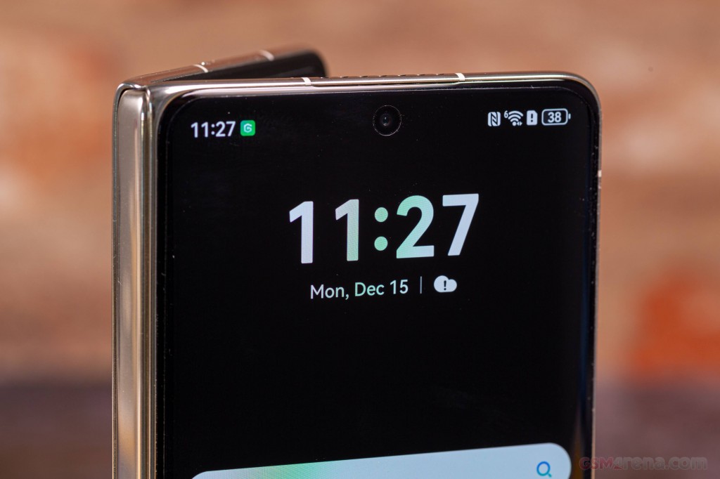Huawei Mate X7 hands-on photo 12