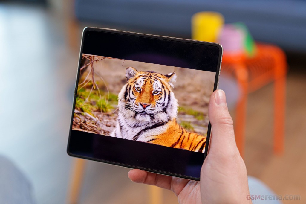 Huawei Mate X7 hands-on photo 34