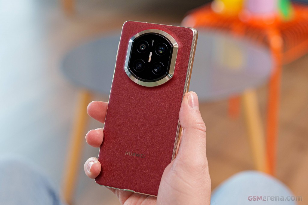 Huawei Mate X7 hands-on photo 42