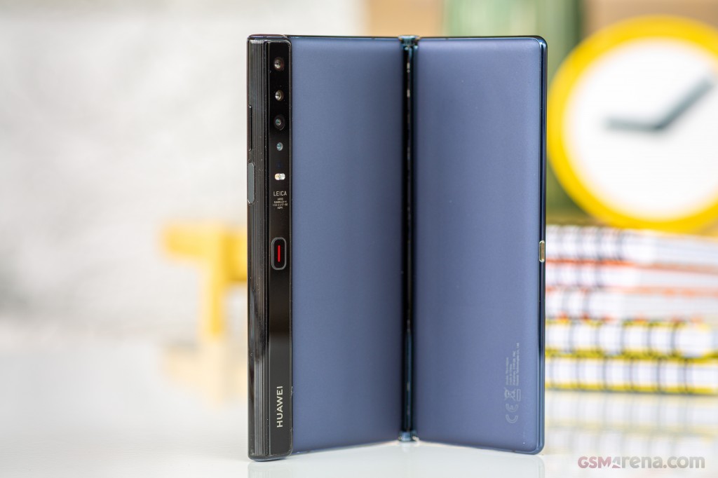 Huawei Mate Xs hands-on photo 12