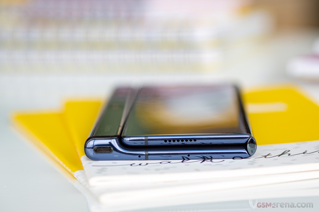Huawei Mate Xs hands-on photo 18