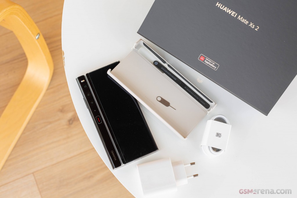 Huawei Mate Xs 2 hands-on photo 1