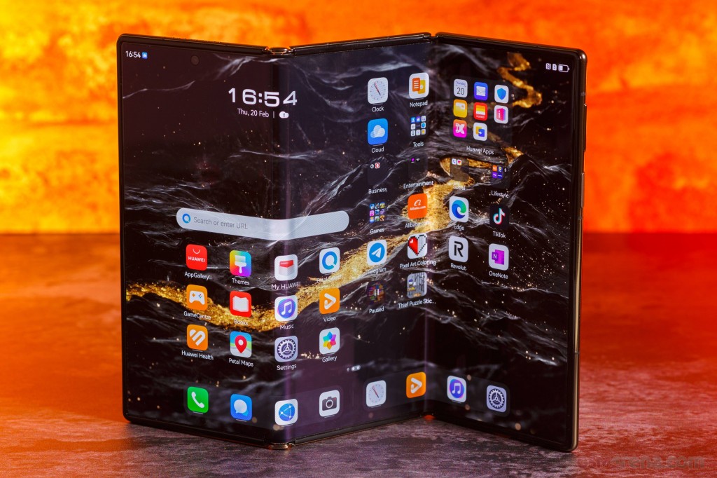 Huawei Mate XT Ultimate hands-on photo 9
