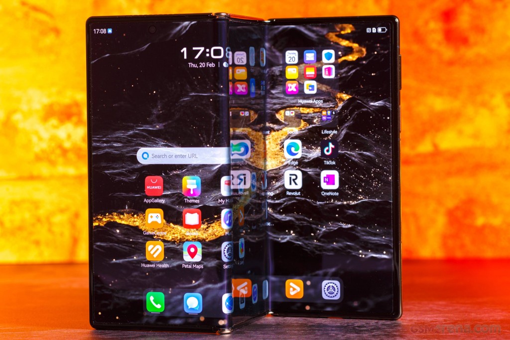 Huawei Mate XT Ultimate hands-on photo 18