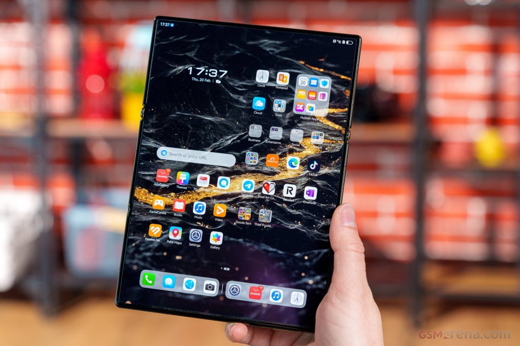 Huawei Mate XT Ultimate hands-on photo 33