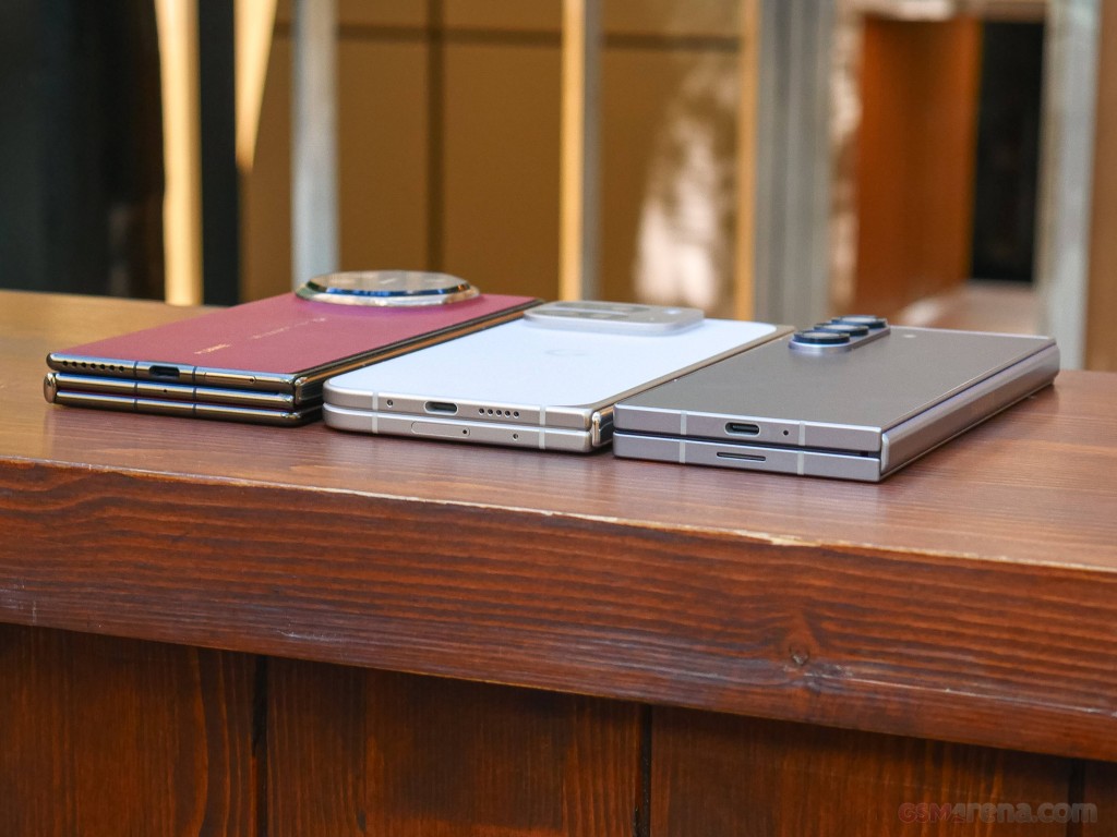 Huawei Mate XT Ultimate hands-on photo 39