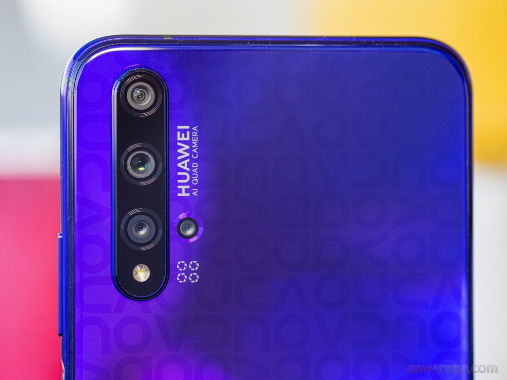 Huawei nova 5T hands-on photo 5