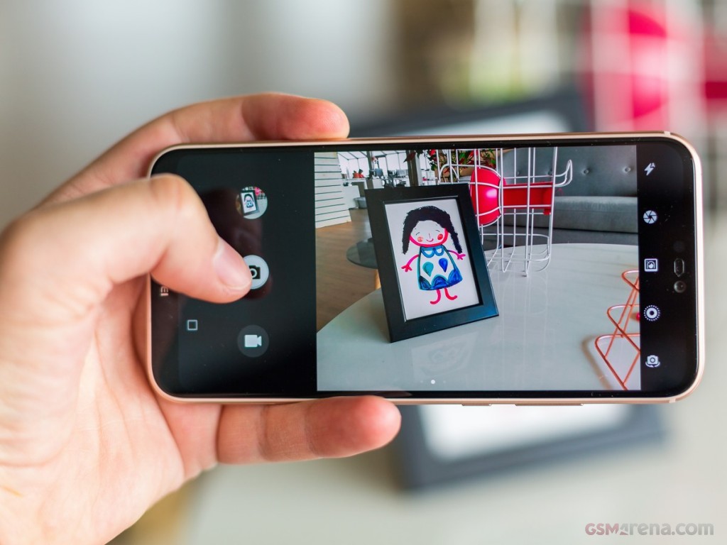 Huawei P20 lite hands-on photo 2