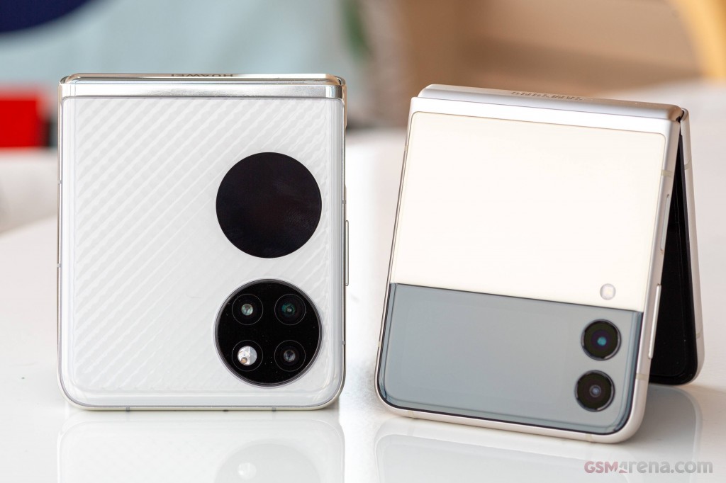 Huawei P50 Pocket hands-on photo 3