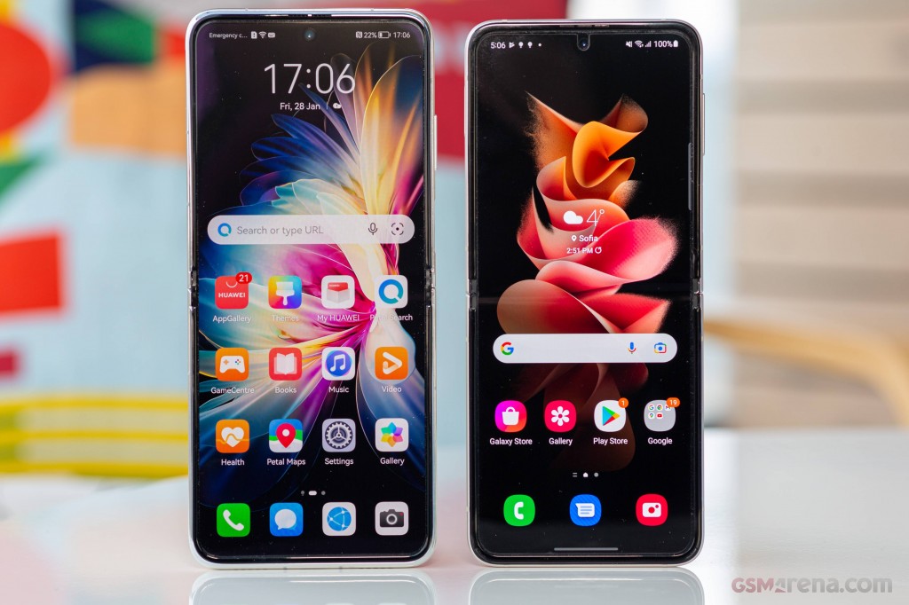 Huawei P50 Pocket hands-on photo 6