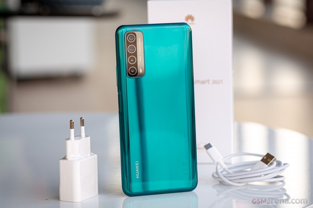 Huawei P smart 2021 hands-on photo 1
