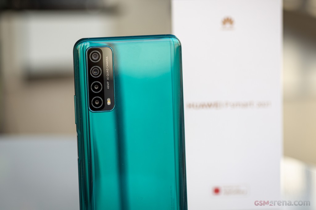 Huawei P smart 2021 hands-on photo 2