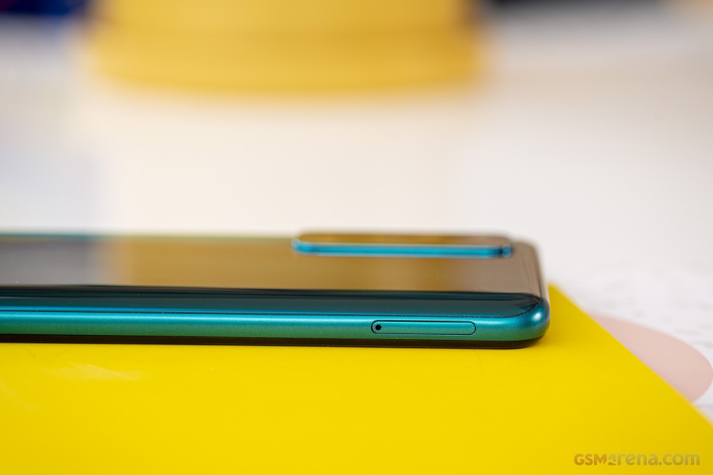 Huawei P smart 2021 hands-on photo 7