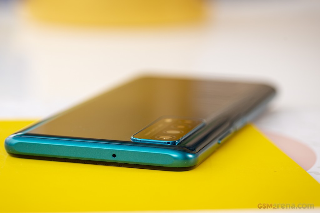 Huawei P smart 2021 hands-on photo 8