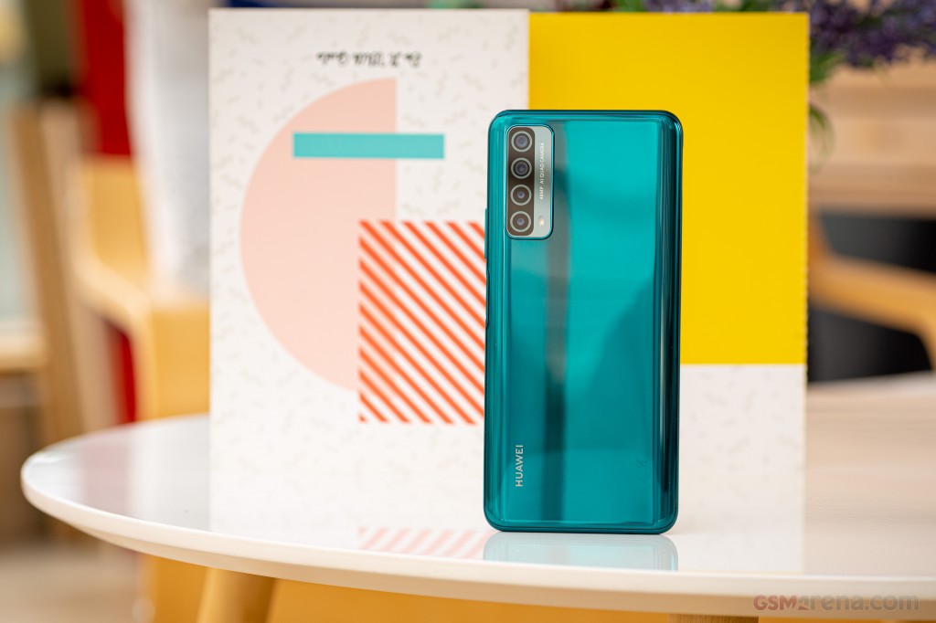 Huawei P smart 2021 hands-on photo 13