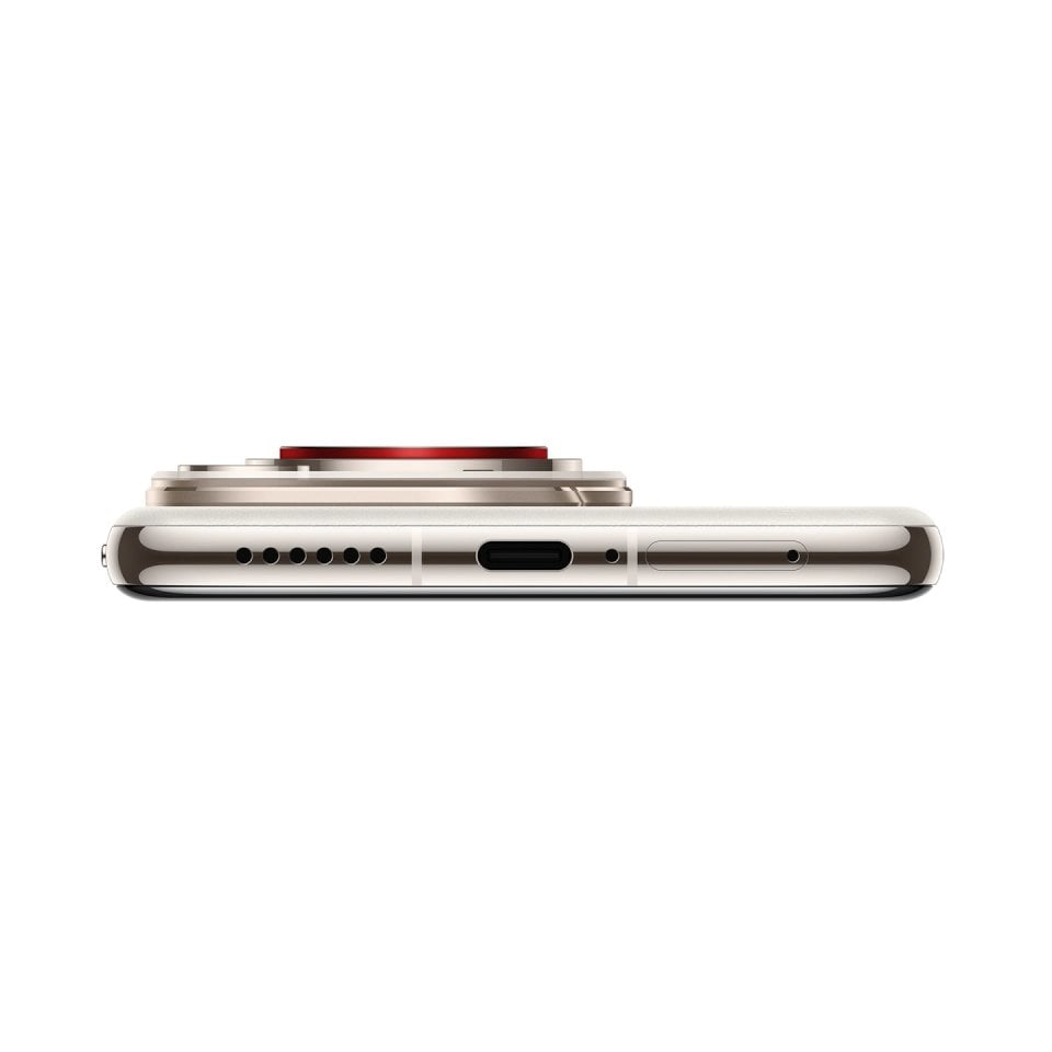 Huawei Pura 70 Ultra view 24