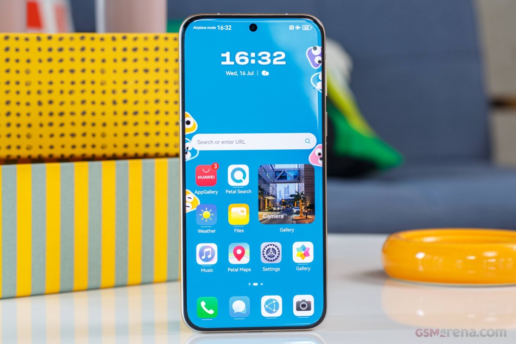 Huawei Pura 80 Ultra hands-on photo 4