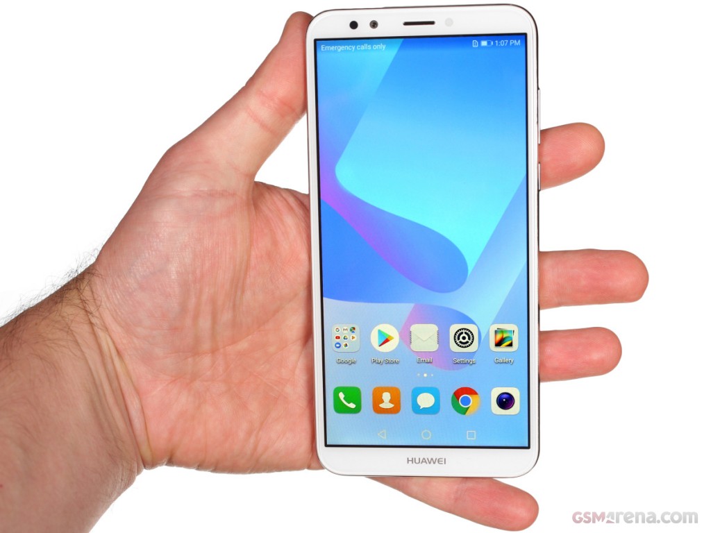 Huawei Y7 Prime (2018) hands-on photo 13