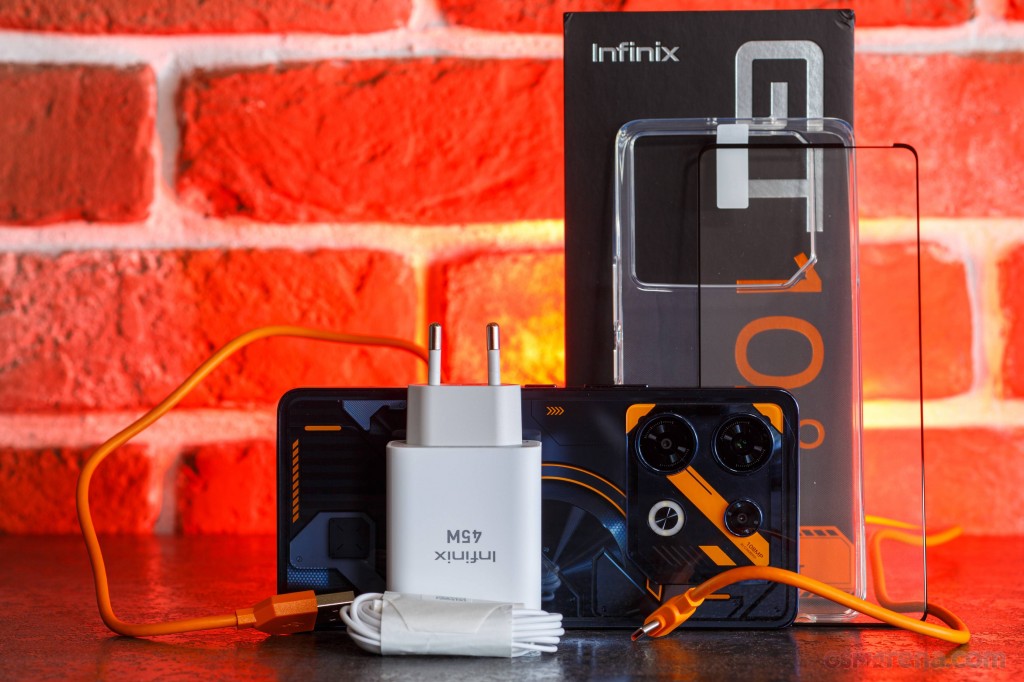 Infinix GT 10 Pro hands-on photo 1