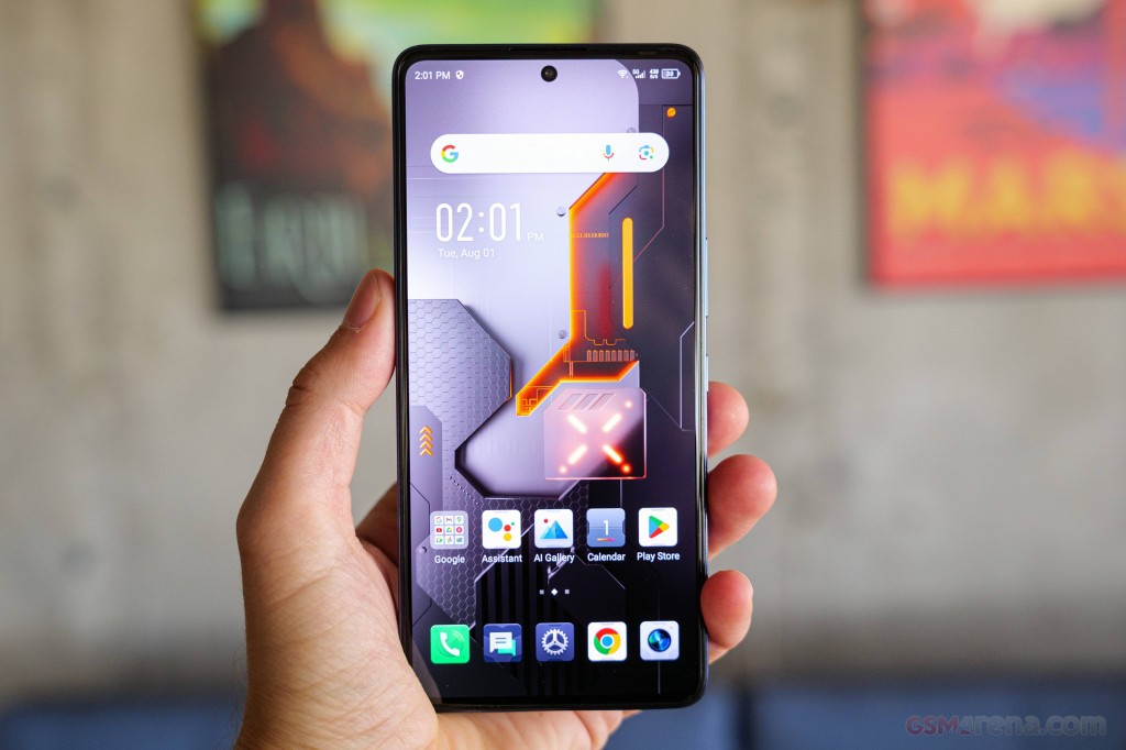 Infinix GT 10 Pro hands-on photo 8