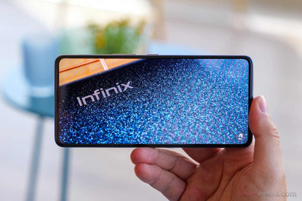 Infinix GT 10 Pro hands-on photo 15