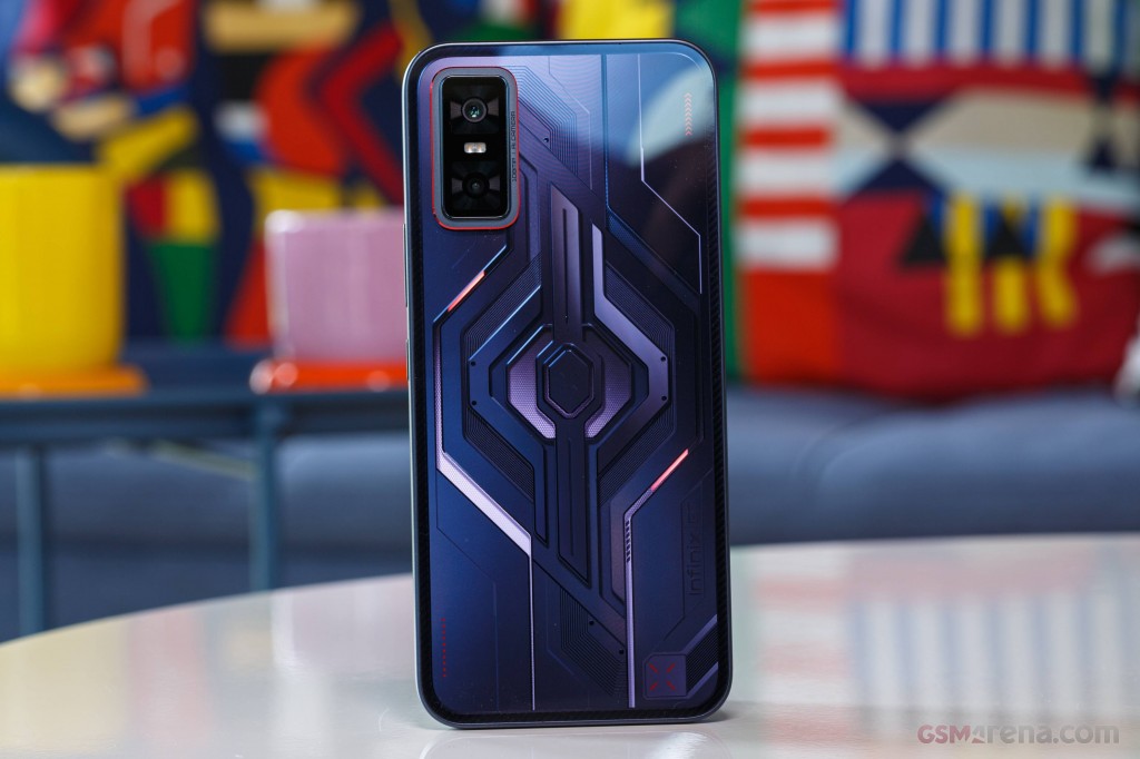 Infinix GT 30 Pro hands-on photo 3