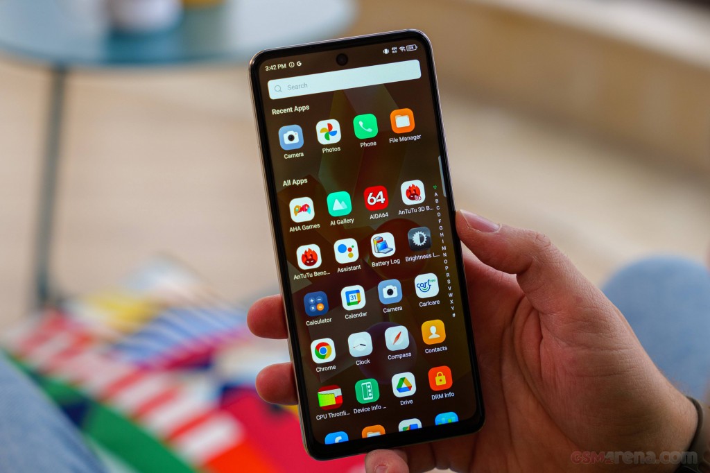 Infinix Hot 40 Pro hands-on photo 22