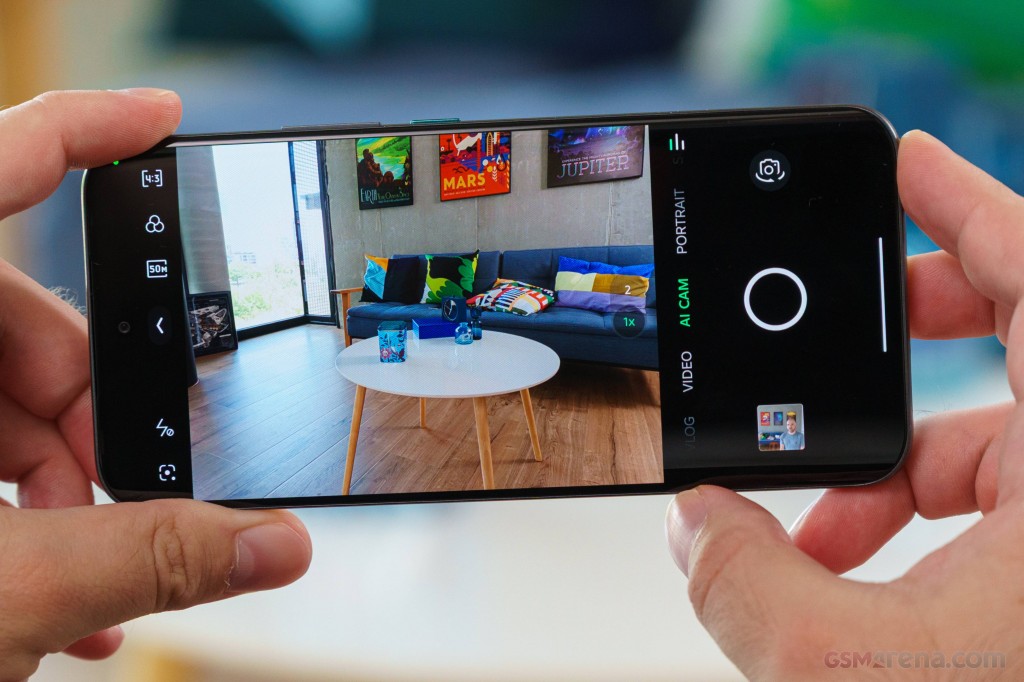 Infinix Hot 60 Pro+ hands-on photo 24