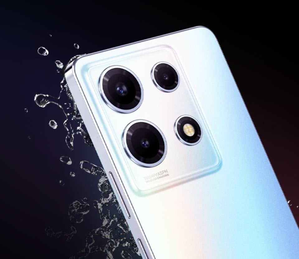 Infinix Note 30 VIP view 9