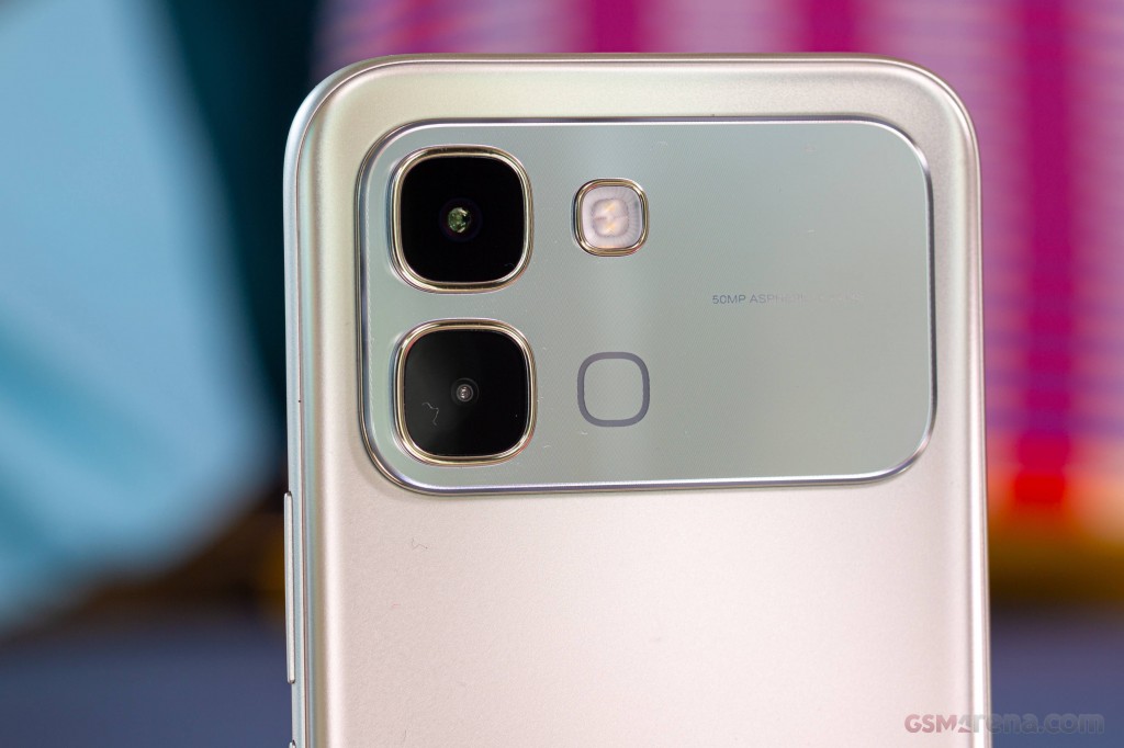 Infinix Note Edge hands-on photo 10