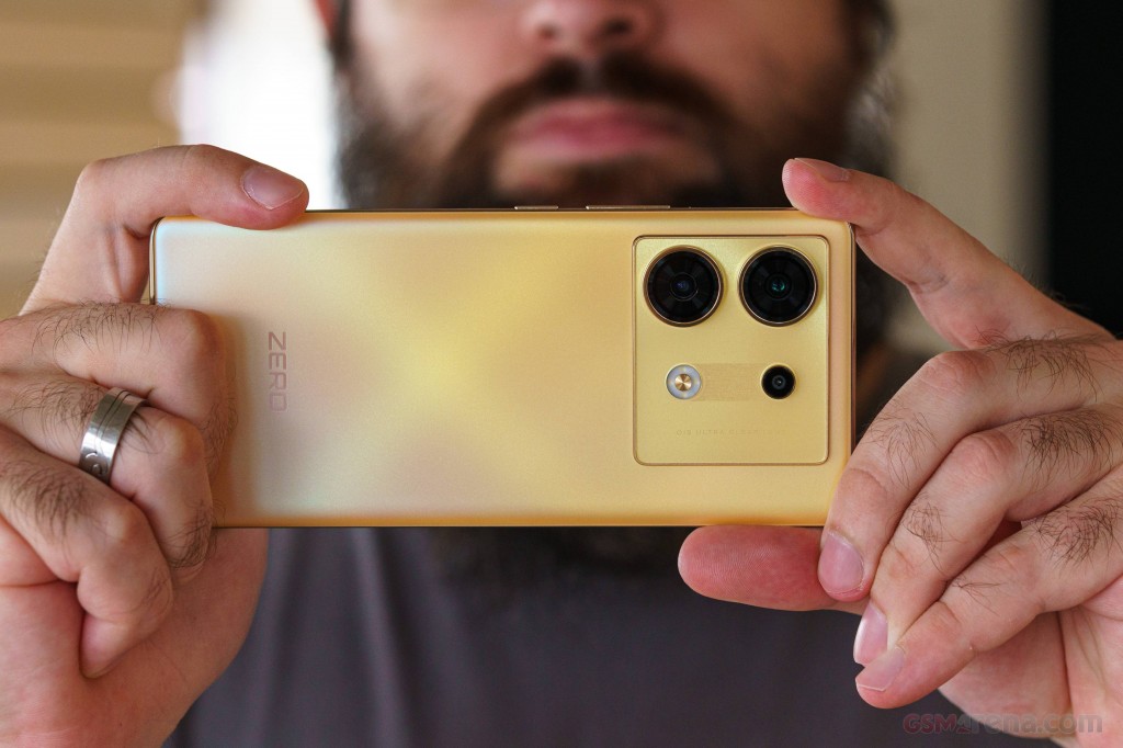 Infinix Zero 30 hands-on photo 20