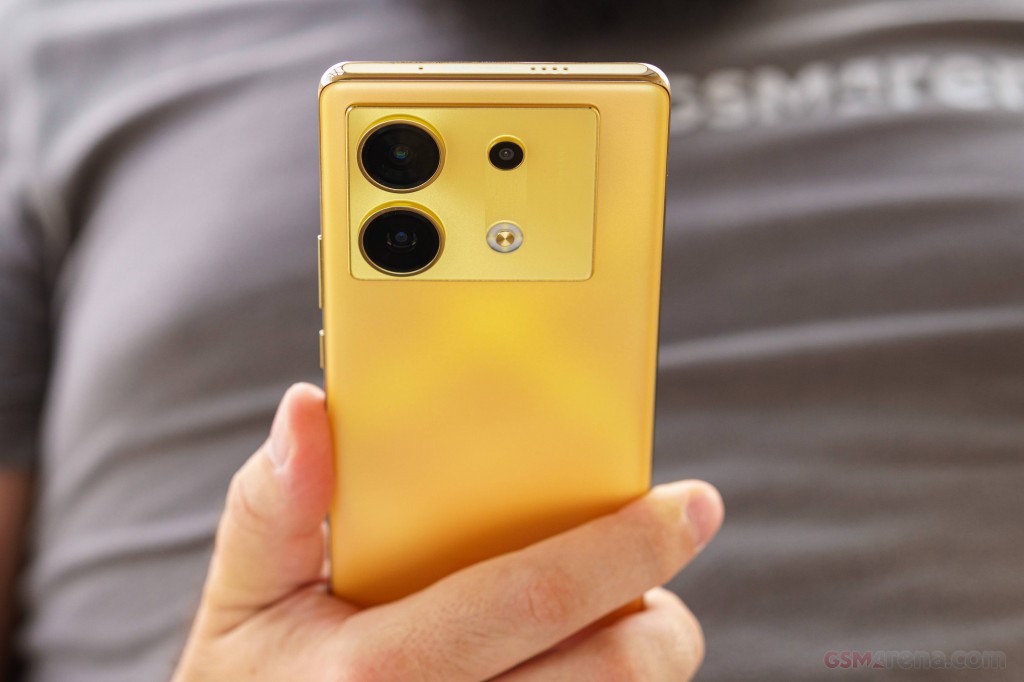 Infinix Zero 30 hands-on photo 33