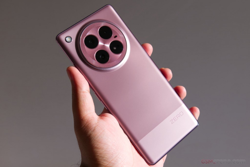 Infinix Zero 40 hands-on photo 1