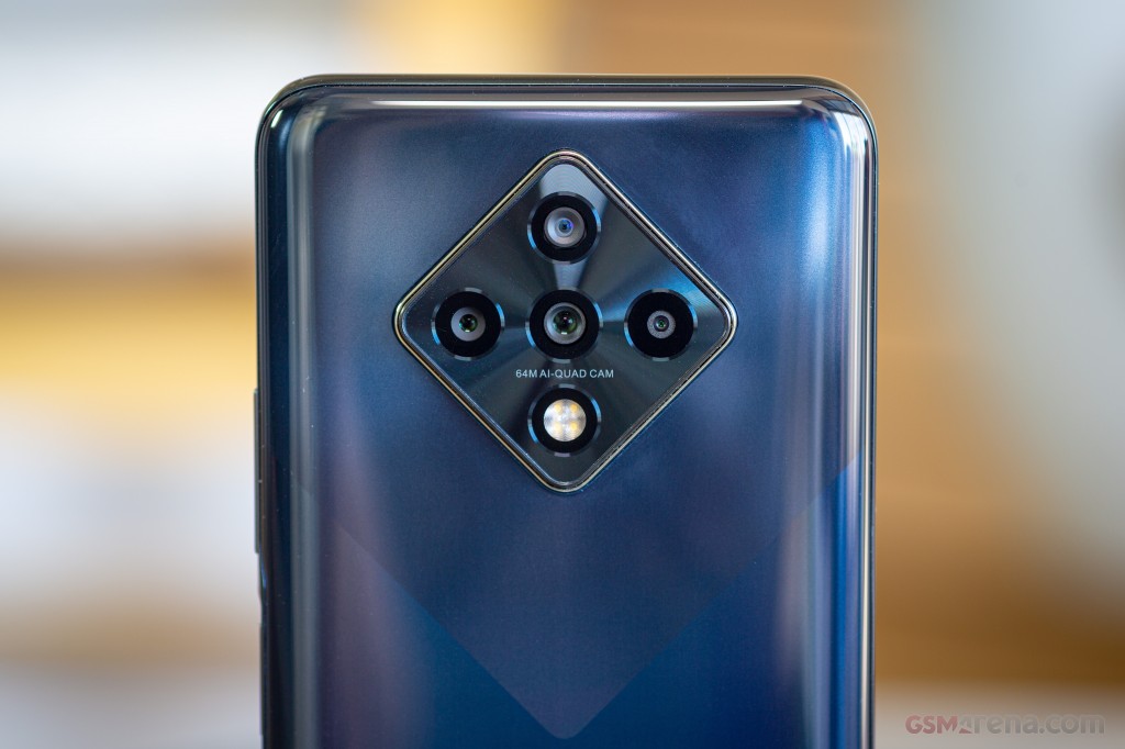 Infinix Zero 8 hands-on photo 8