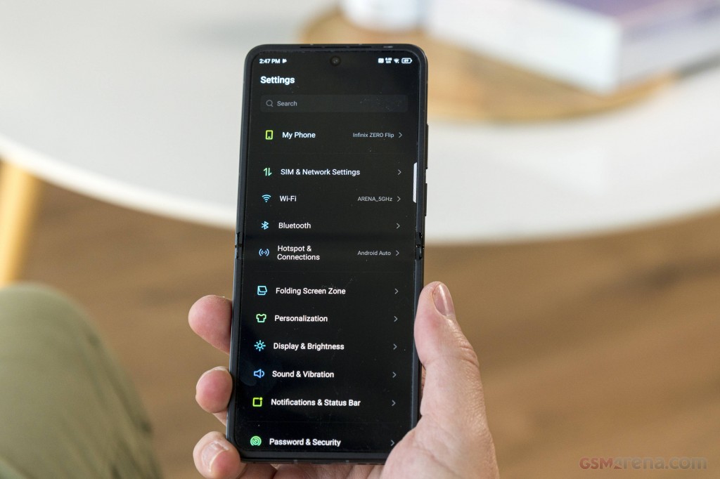 Infinix Zero Flip hands-on photo 31