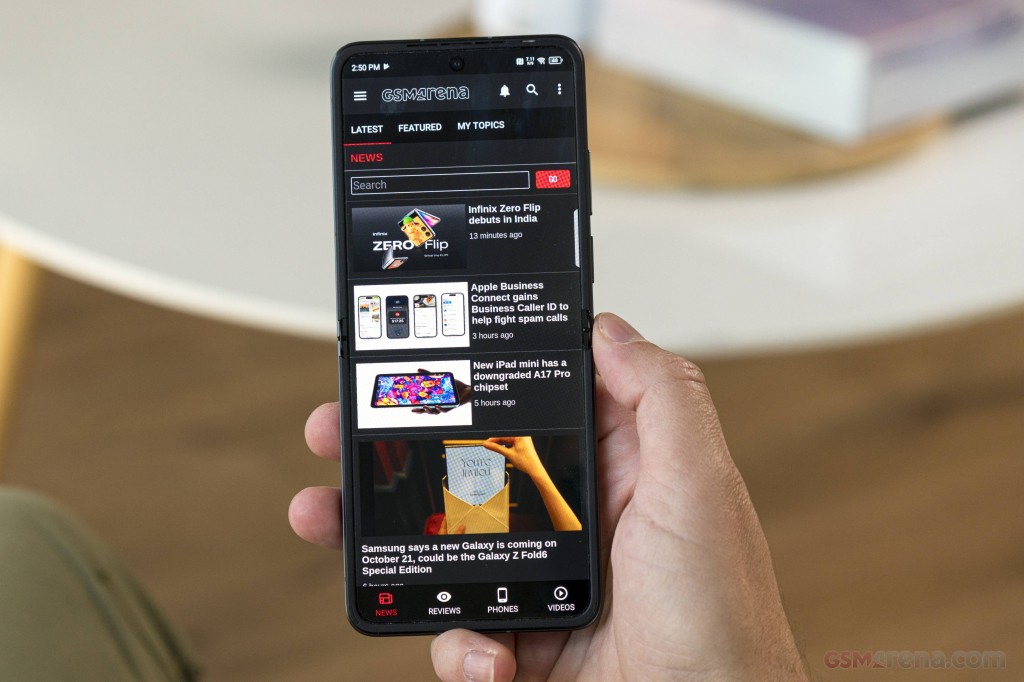 Infinix Zero Flip hands-on photo 35
