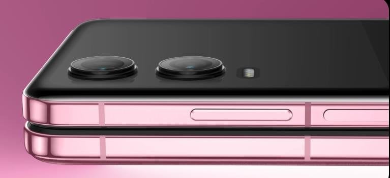 Infinix Zero Flip view 9