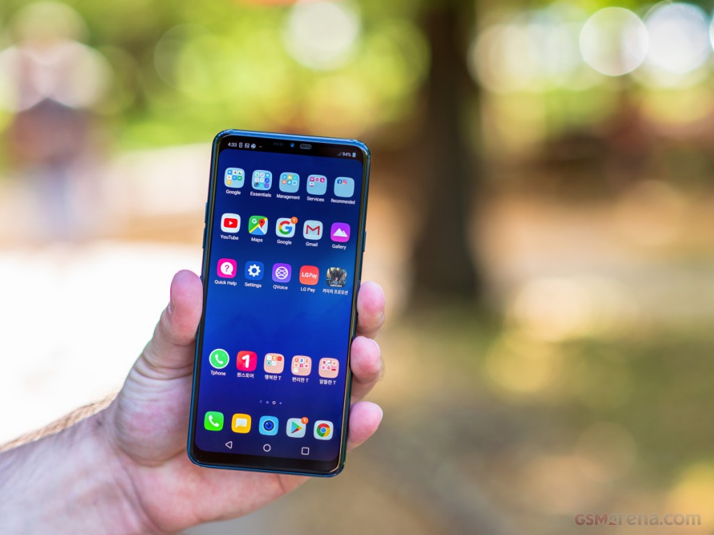 LG G7 ThinQ hands-on photo 5