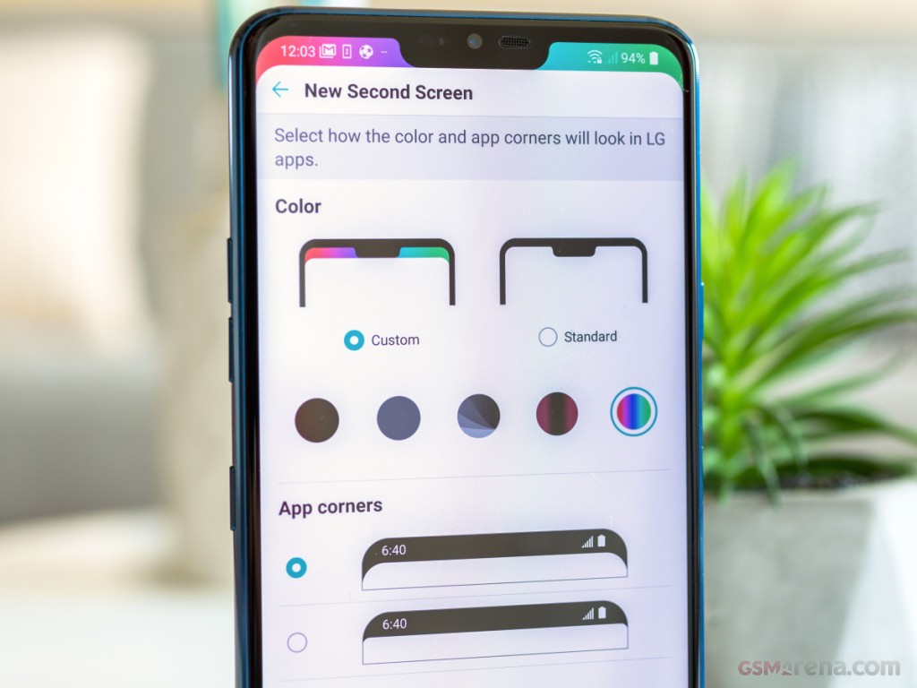 LG G7 ThinQ hands-on photo 12